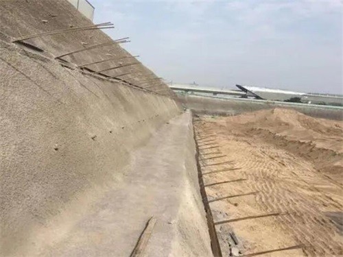 宣恩河道边坡加固